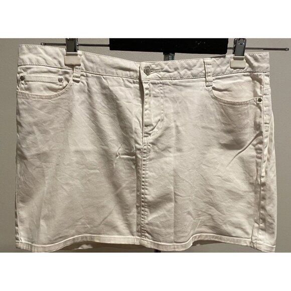 Thalia Sodi Womens Size Size 18 (39X15.5” measured No Tag )White Skirt - Picture 1 of 9
